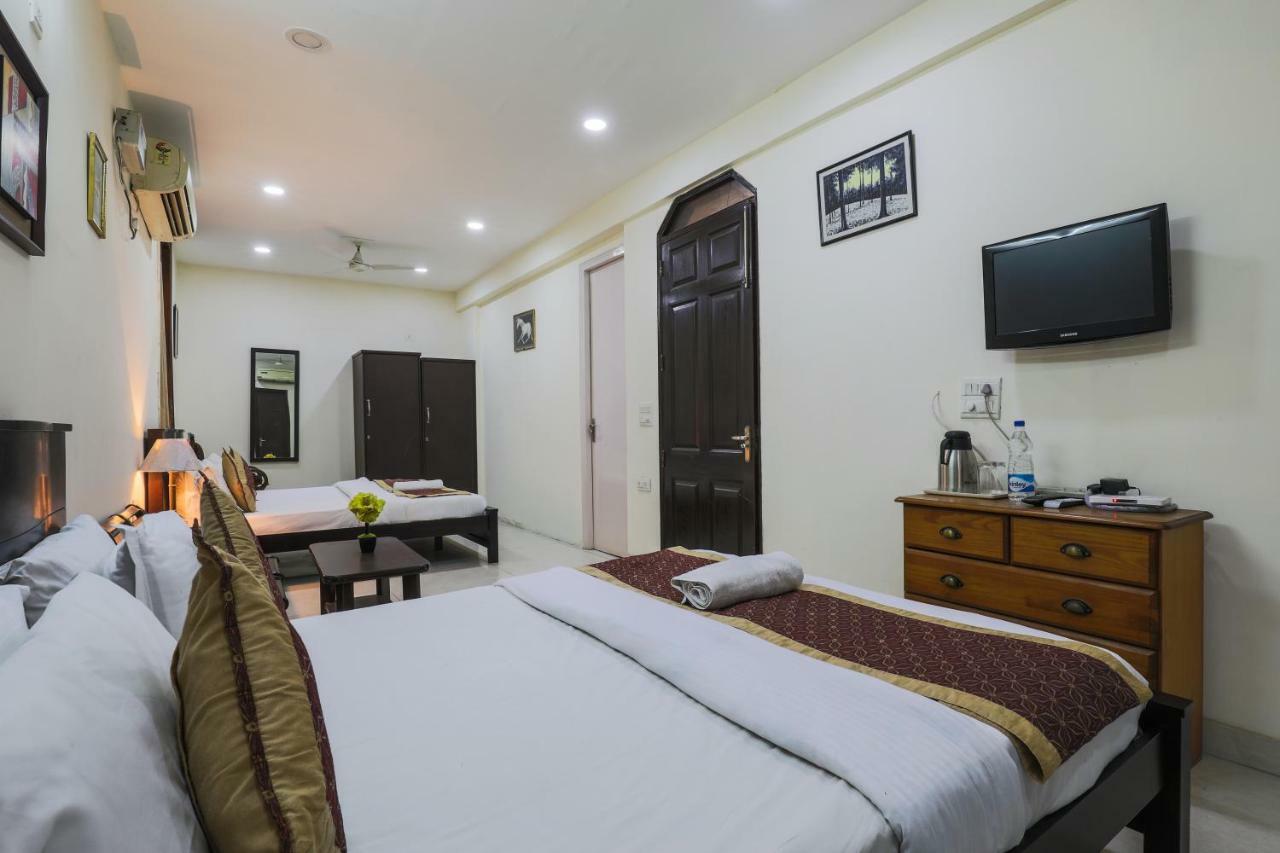 Hermitage By The Cosy Hotels Near Lotus Temple New Delhi Ngoại thất bức ảnh