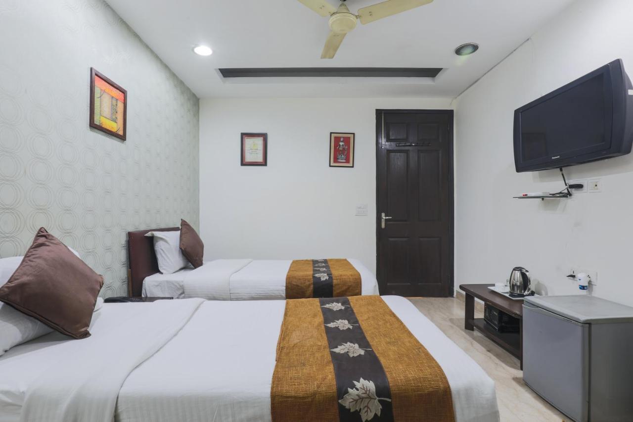 Hermitage By The Cosy Hotels Near Lotus Temple New Delhi Ngoại thất bức ảnh