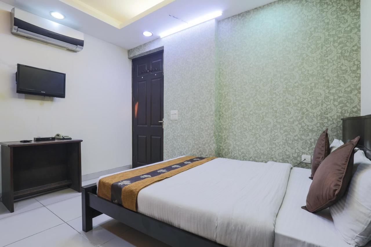 Hermitage By The Cosy Hotels Near Lotus Temple New Delhi Ngoại thất bức ảnh