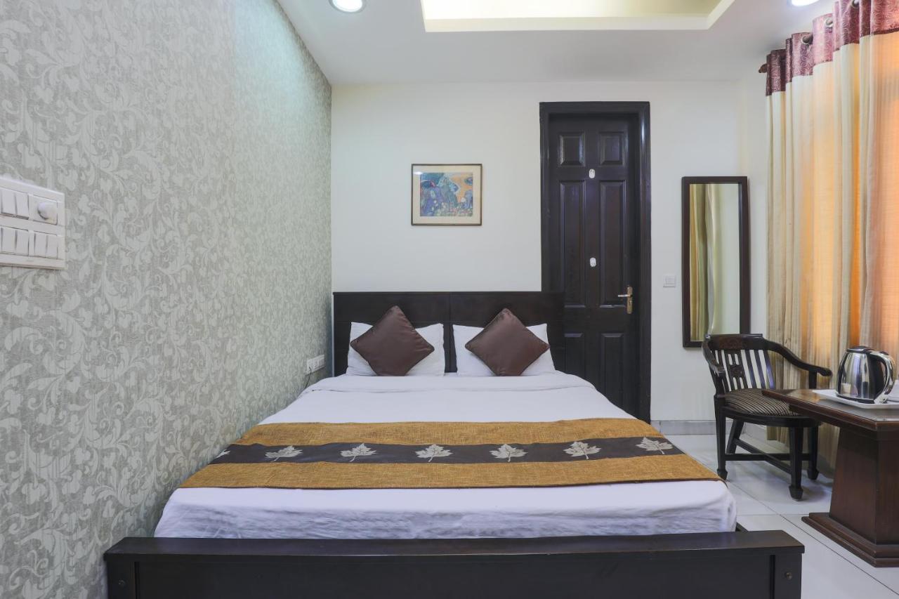 Hermitage By The Cosy Hotels Near Lotus Temple New Delhi Ngoại thất bức ảnh